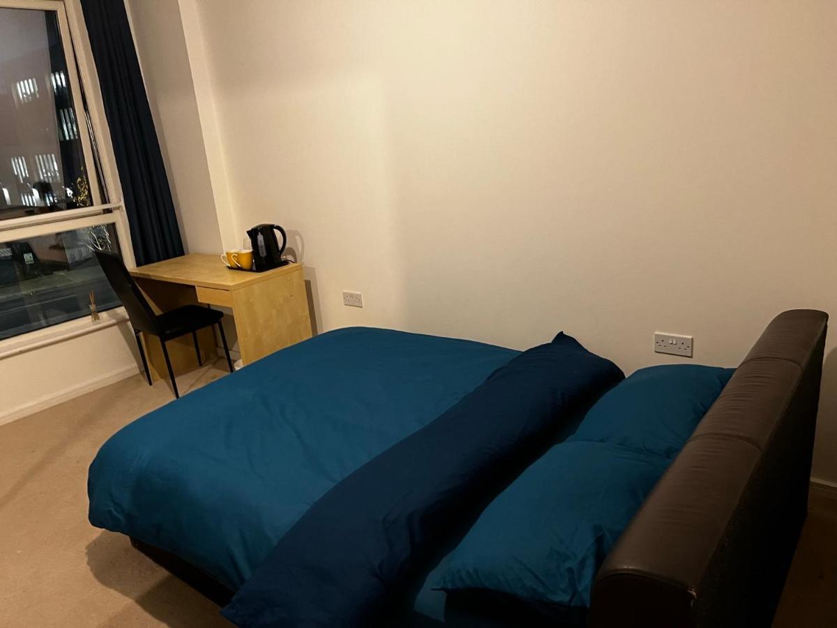 Ensuit Double Room In London, Colindale Edgware Exterior foto